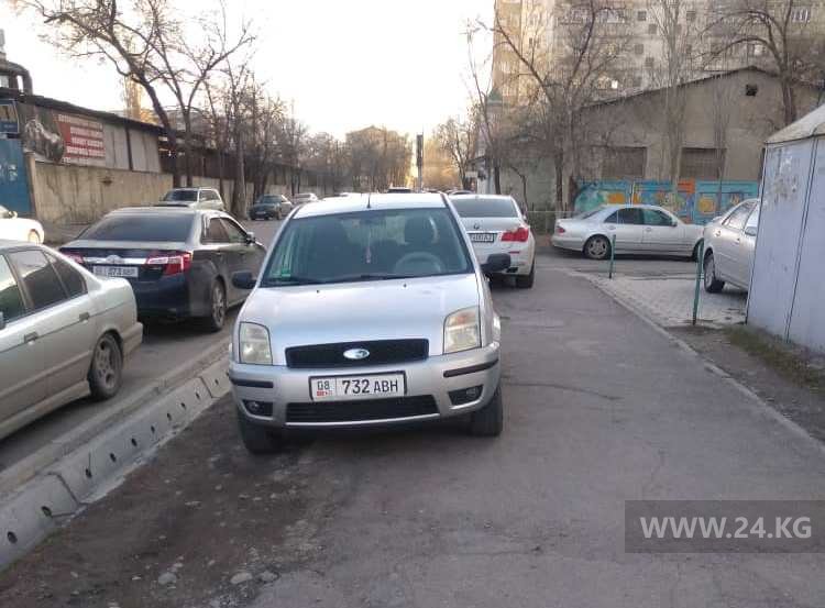 Чудаки парковки