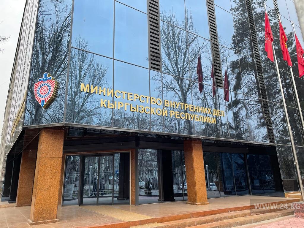 Митинг в поддержку Болота Темирова и Болота Назарова