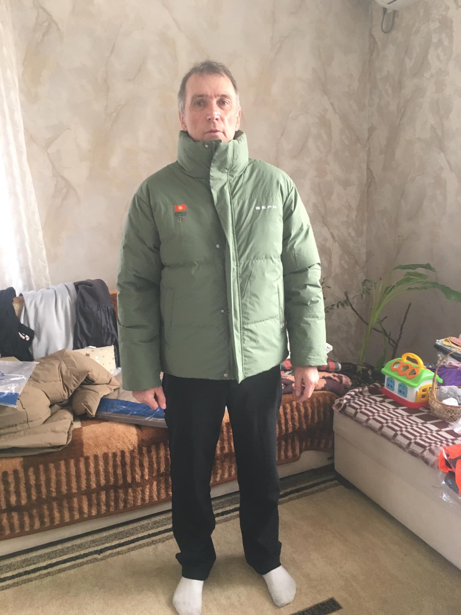 Второй вариант парадной формы для спортсменов КР
