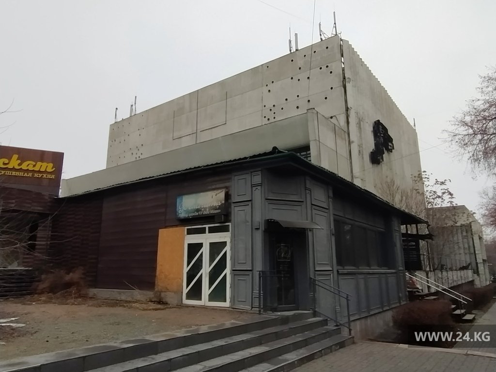 В феврале 2021 года часть незаконных построек еще не демонтировали