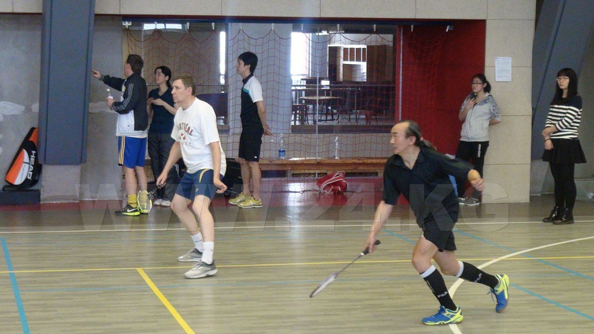 На турнире по бадминтону в Бишкеке Dostor Badmin Open 2017