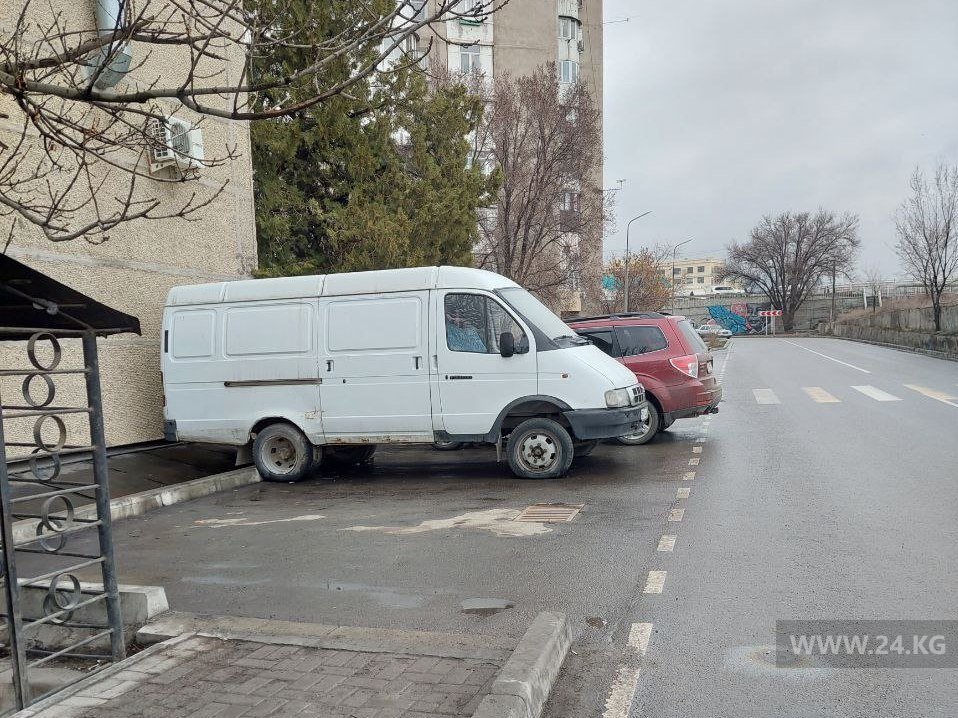 Бишкек. Улица Малдыбаева