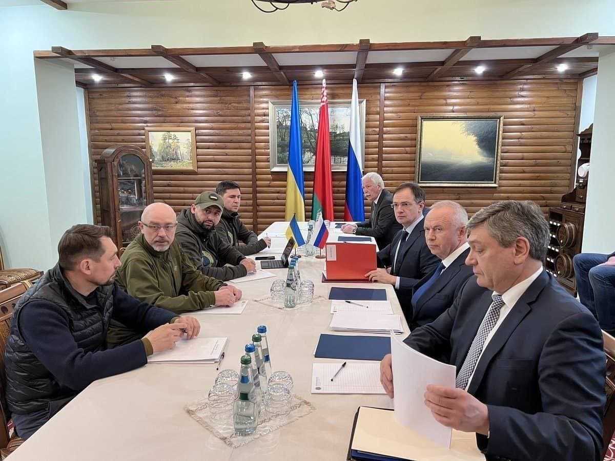 Третий раунд переговоров
