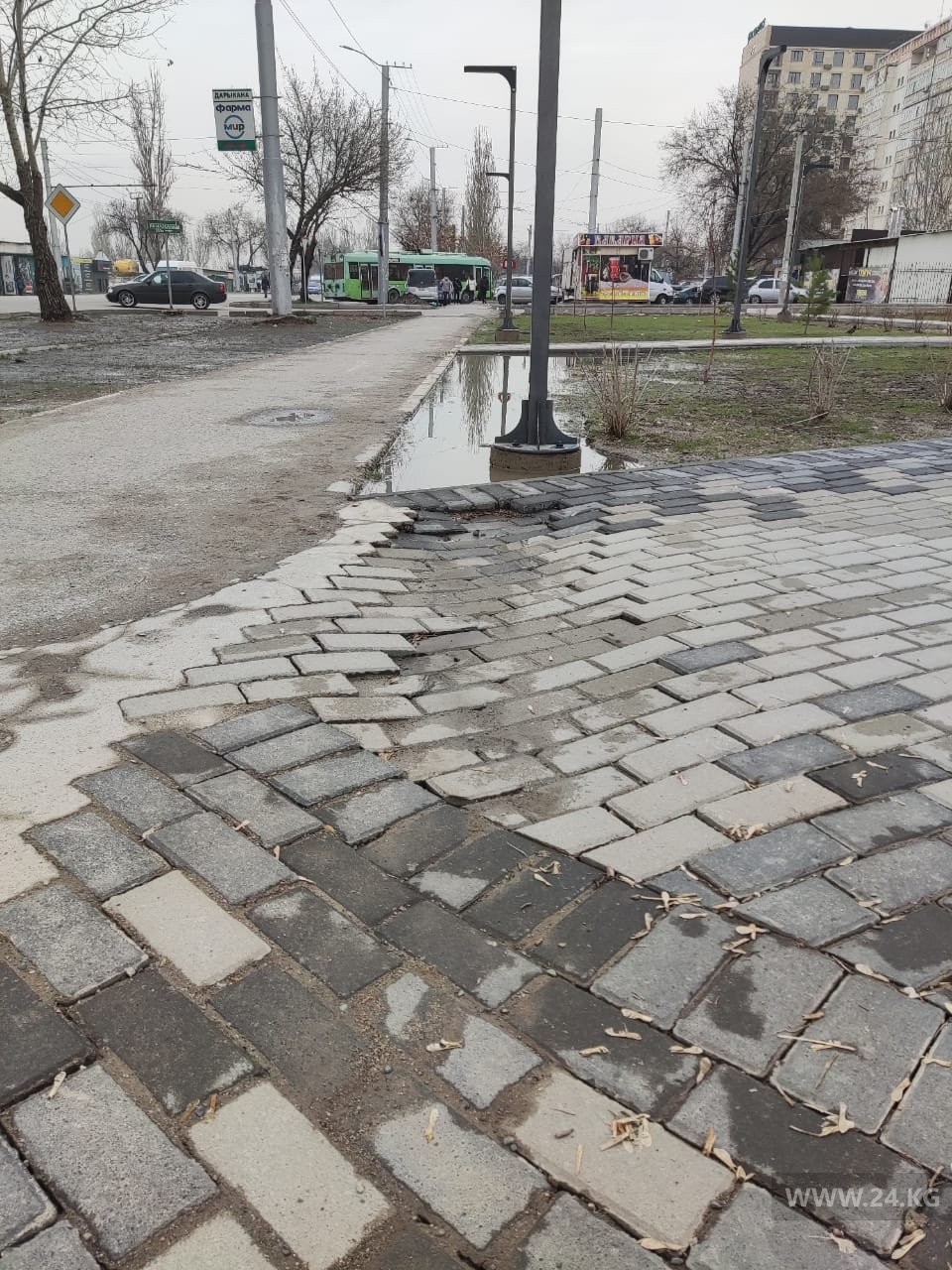 Сквер в Бишкеке