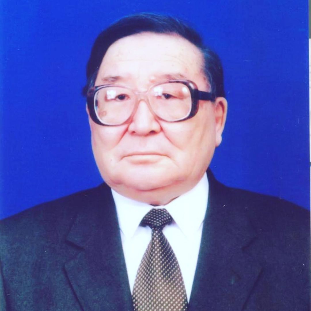Академик Арстанбек Мурзалиев