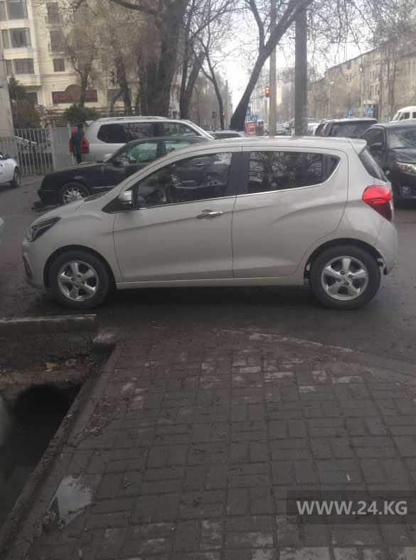 Чудаки парковки