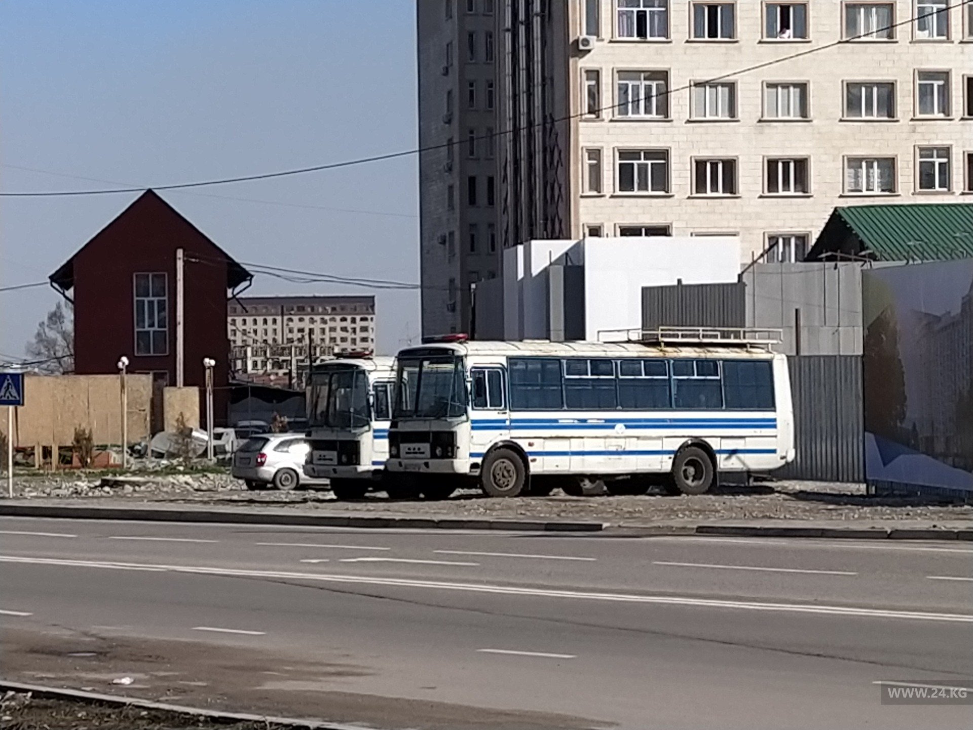 Гаражный кооператив в 11 микрорайоне Бишкека