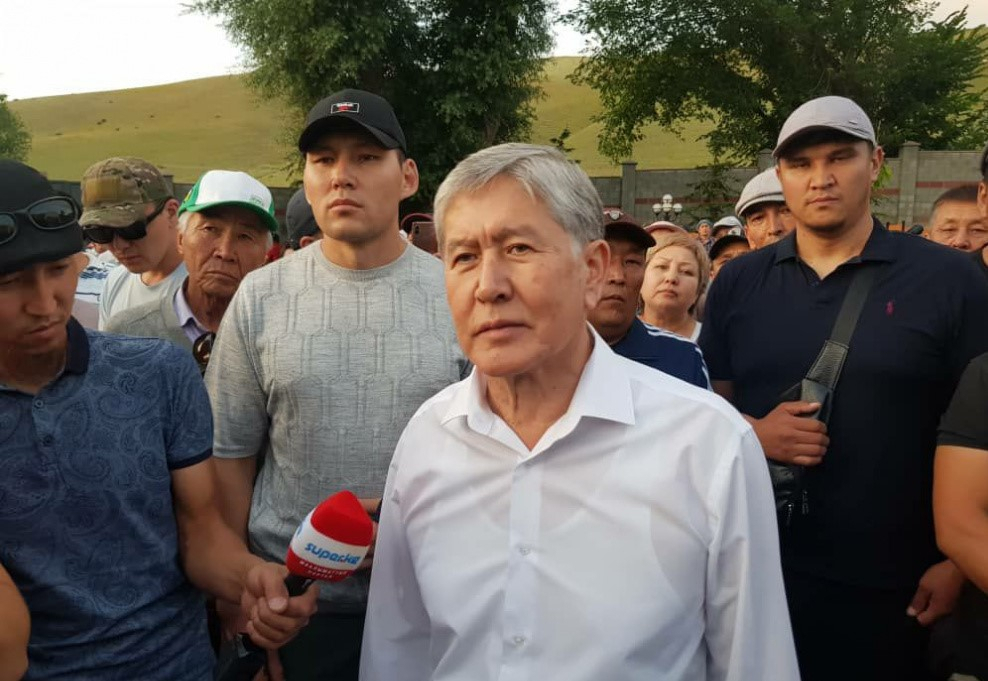 Алмазбек Атамбаев