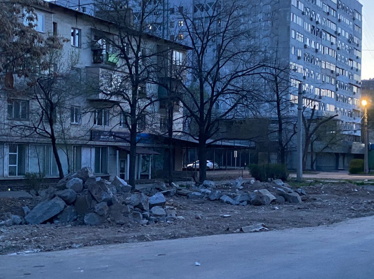 На улице Туголбая Ата наконец-то снесли кафе