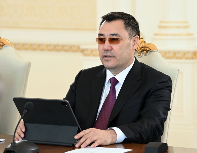 Садыр Жапаров во время официального визита в Баку