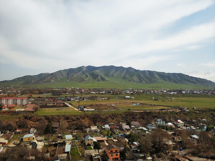 Аламединское ущелье