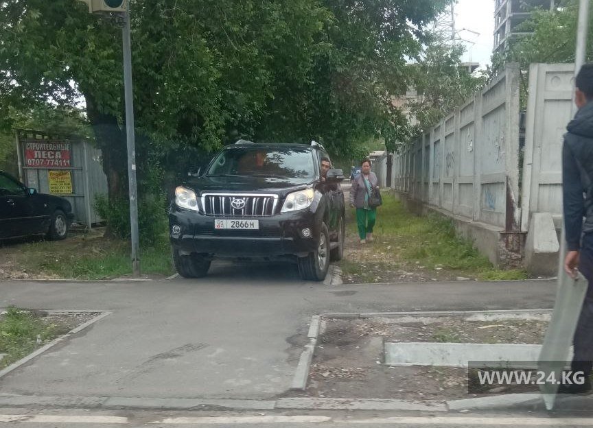 Чудаки парковки