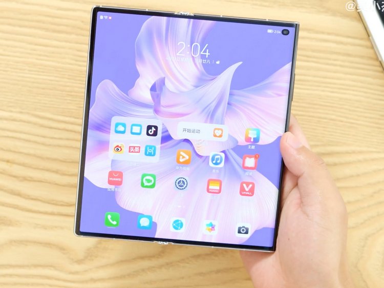 Складной смартфон Huawei Mate Xs 2
