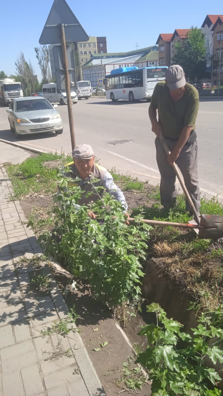 Последствия затопления улицы в столице устранили