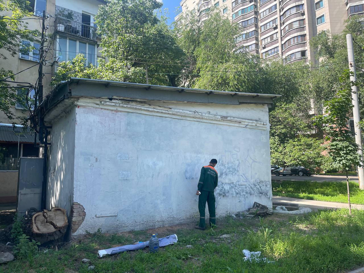 Мурал закрасили