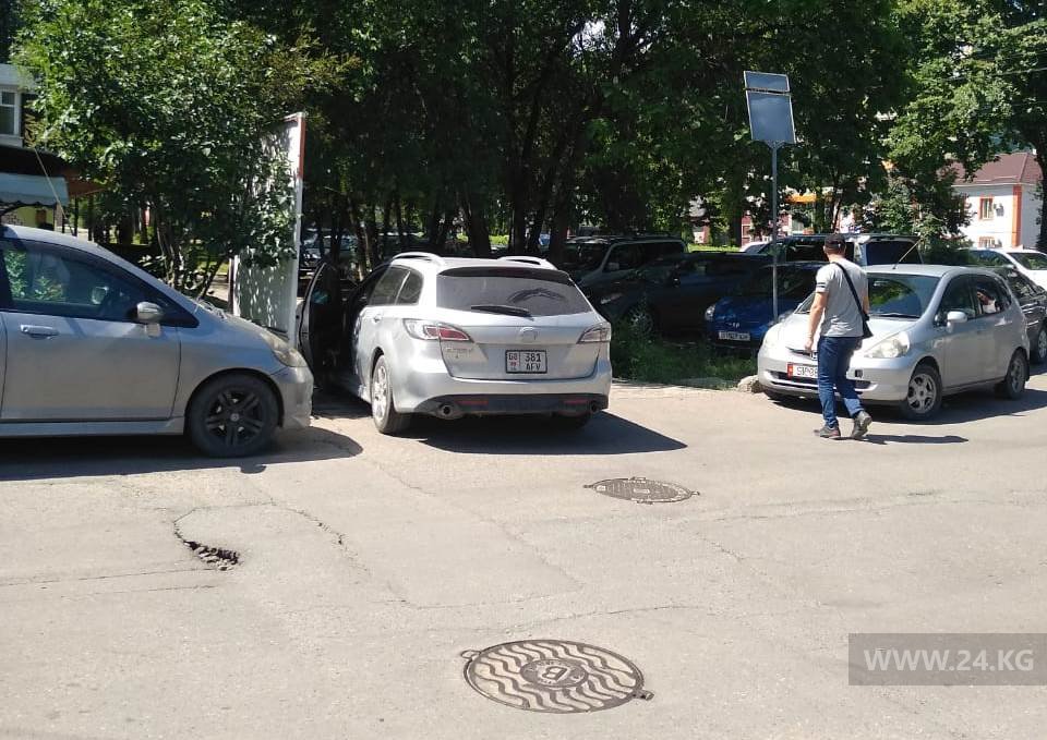 Чудаки парковки