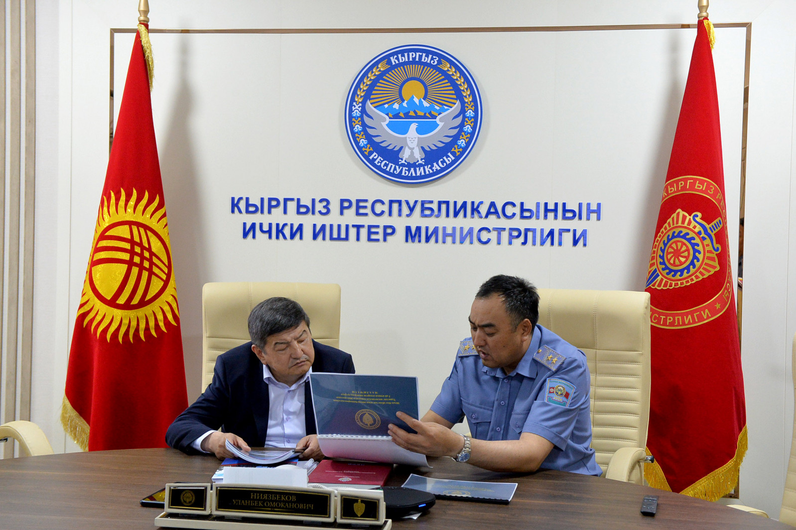 Акылбек Жапаров посетил МВД