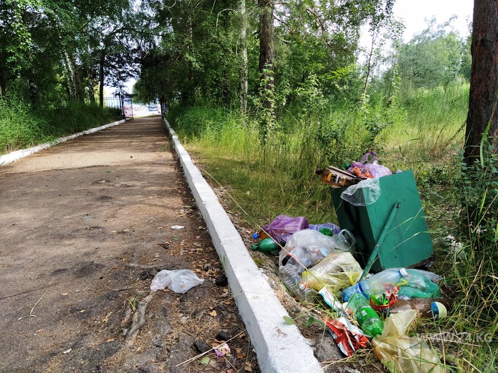 Дорога на городской пляж Чолпон-Аты