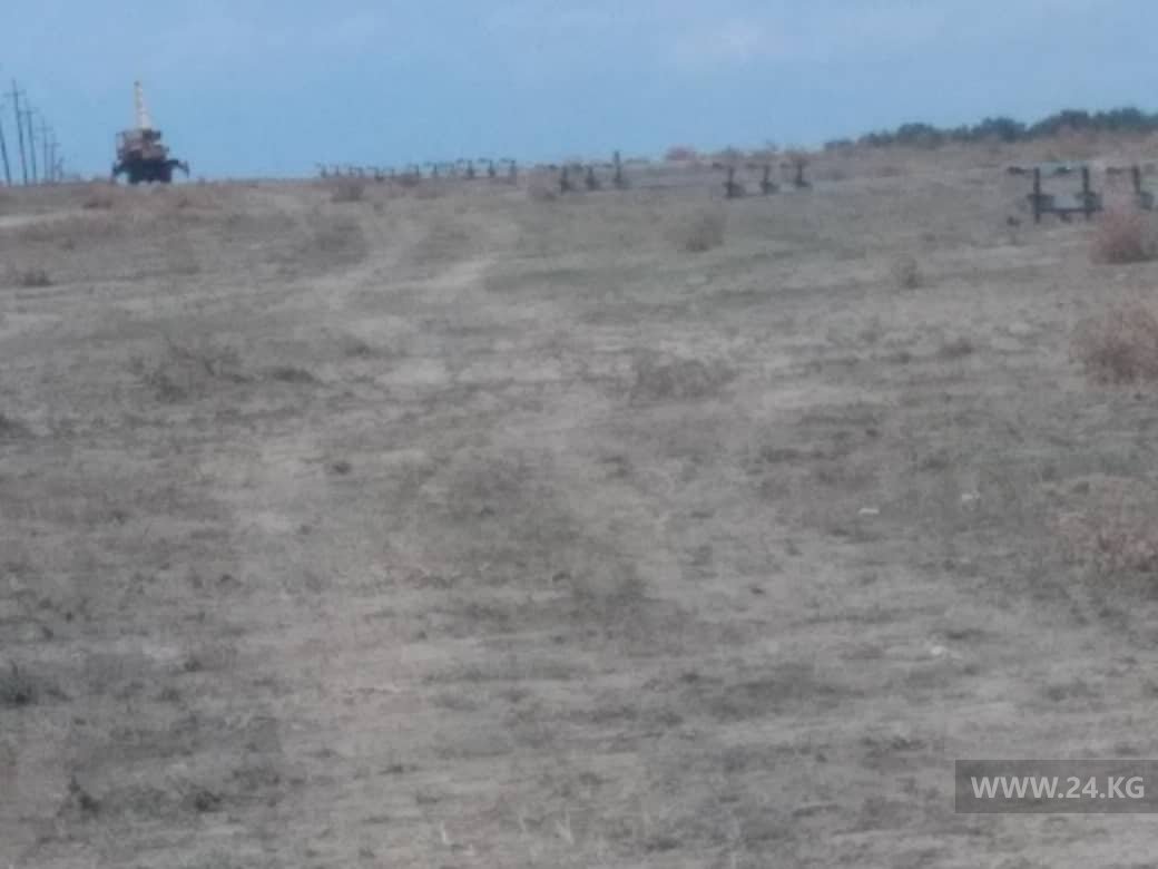 Упавшие от ветра столбы