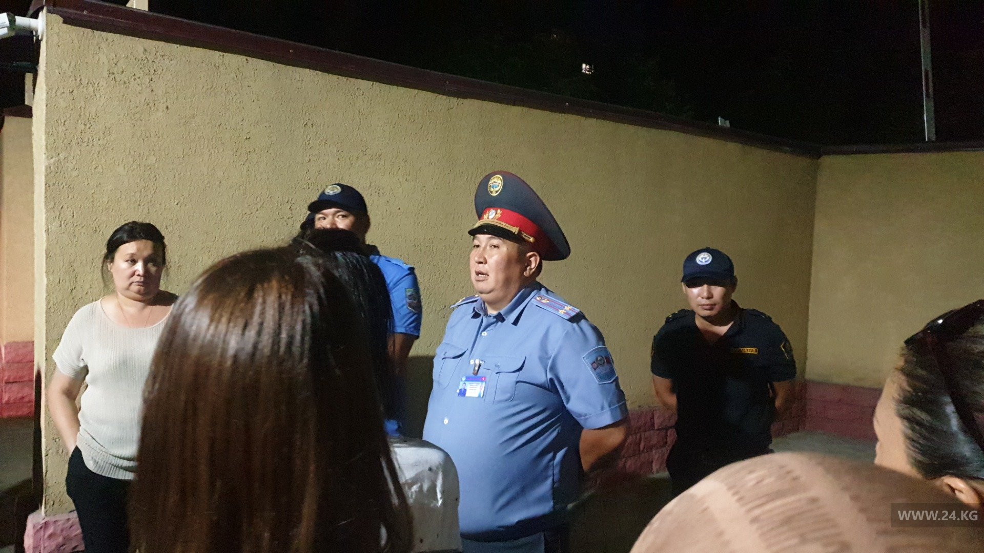 Митинг у здания ГКНБ