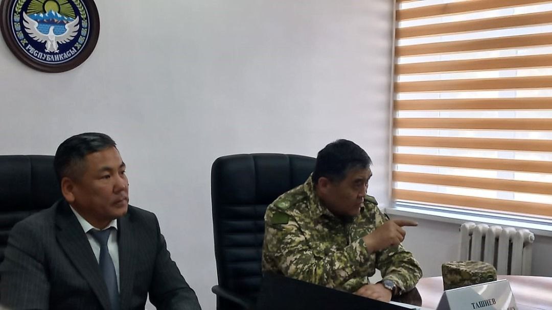 Камчыбек Ташиев провел рабочее совещание с силовиками в Баткене