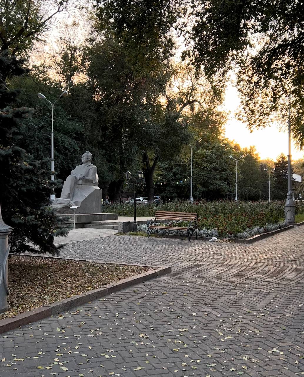Катарина успела застать в Кыргызстане последние теплые дни осени