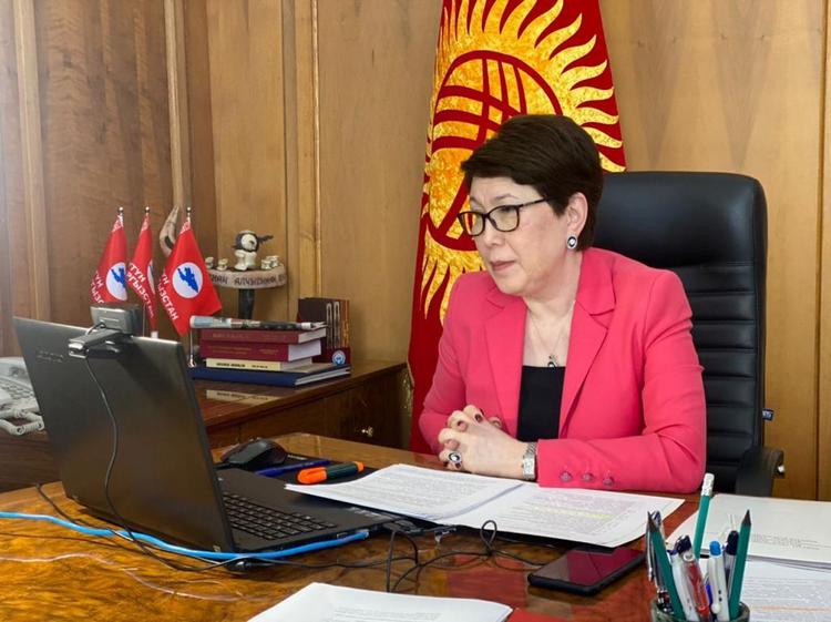 Депутат Жогорку Кенеша Гуля Кожомкулова
