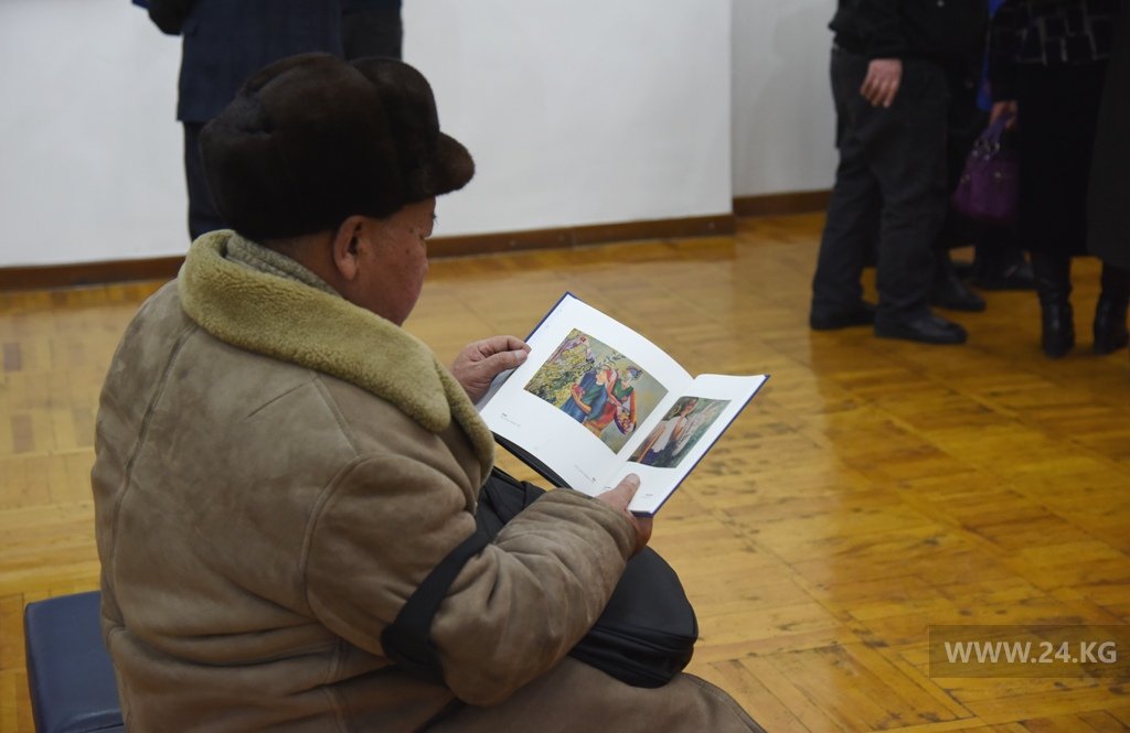 Выставка Мелса Исахунова