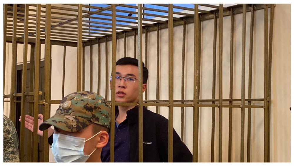 Блогер Ырыс Жекшеналиев