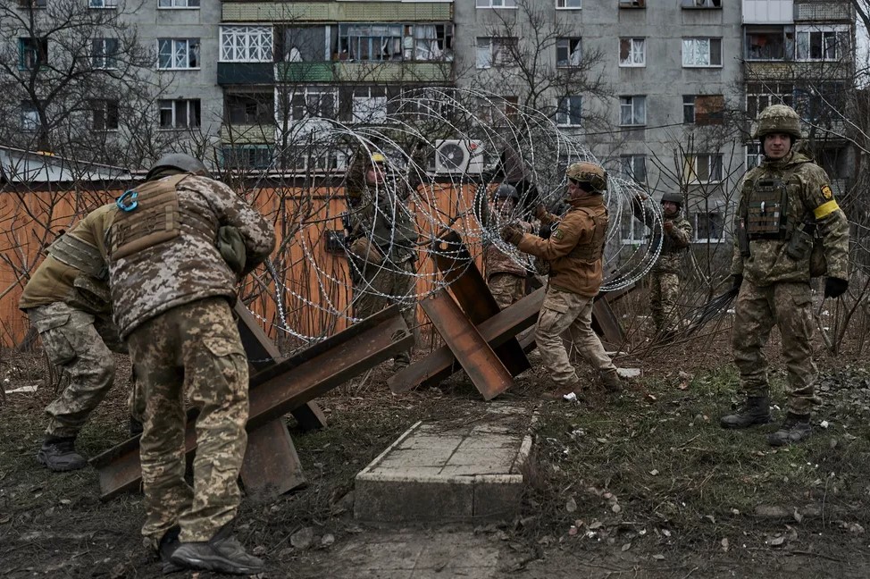Украинские подразделения в осажденном городе Бахмут (Артемовск)