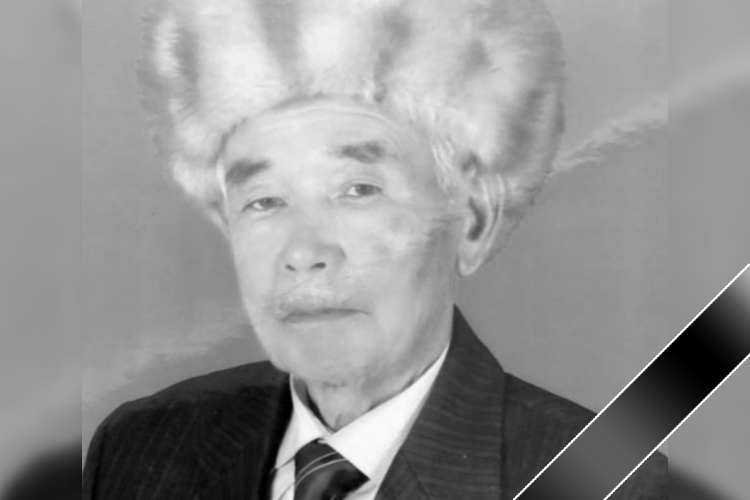 В Бишкеке на 88-м году жизни скончался видный литературовед и исследователь эпоса «Манас» Сапар Бегалиев