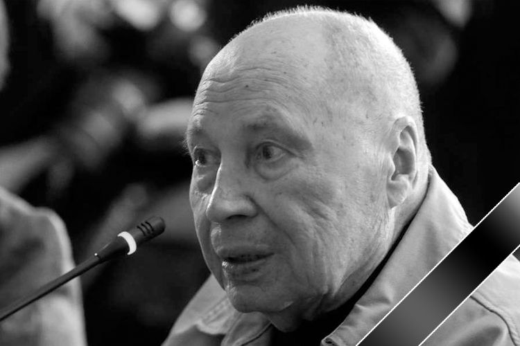 Советский и российский кинорежиссер и сценарист Виталий Мельников умер на 94-м году жизни. Среди его самых знаменитых работ такие картины, как «Начальник Чукотки», «Здравствуй и прощай», «Семь невест ефрейтора Збруева» и другие