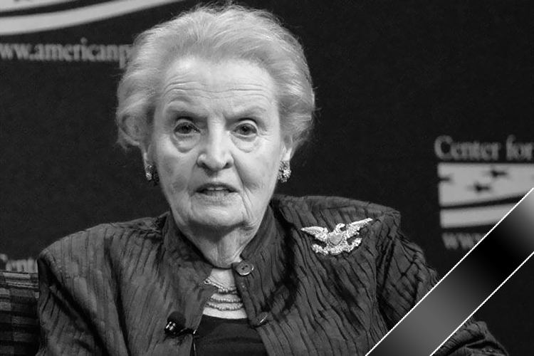Умерла бывшая госсекретарь США Мадлен Олбрайт. Она стала первой женщиной, возглавившей внешнеполитическое ведомство Соединенных Штатов
