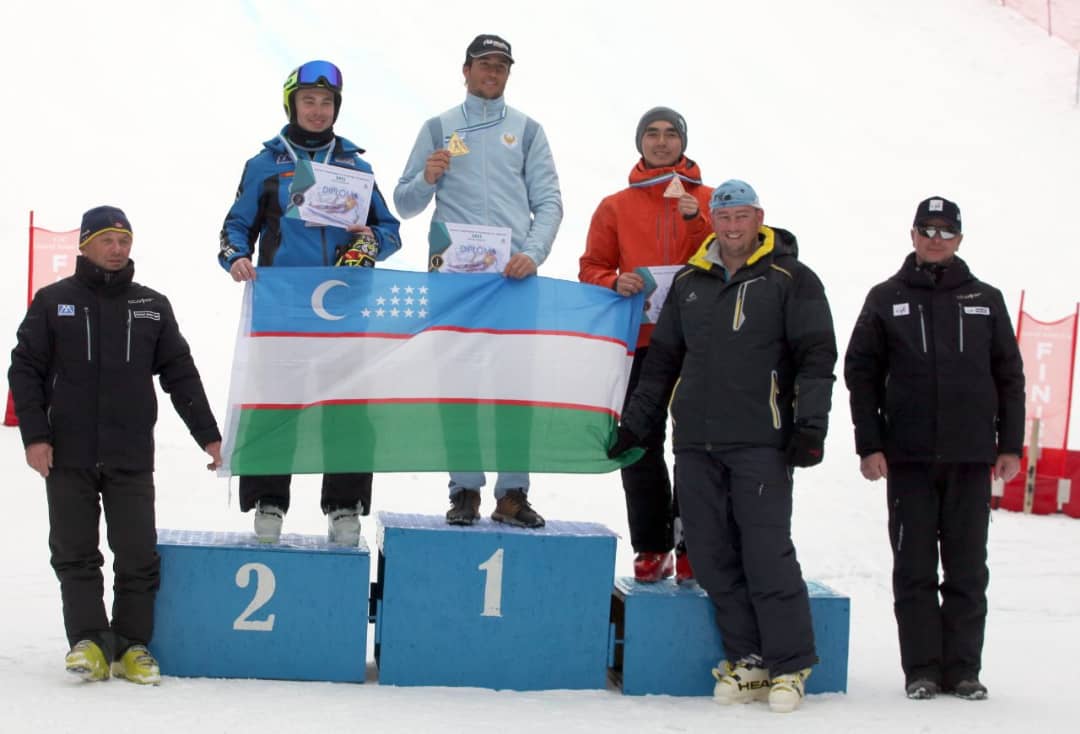 Турнир по горнолыжному спорту в Орловке
