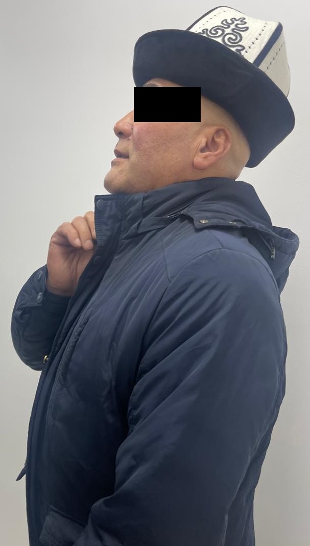 Задержанный активист