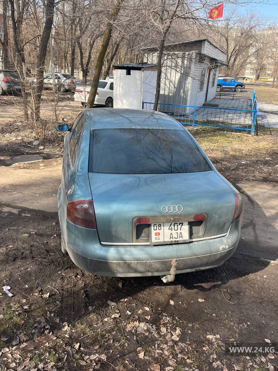 Стихийная стоянка