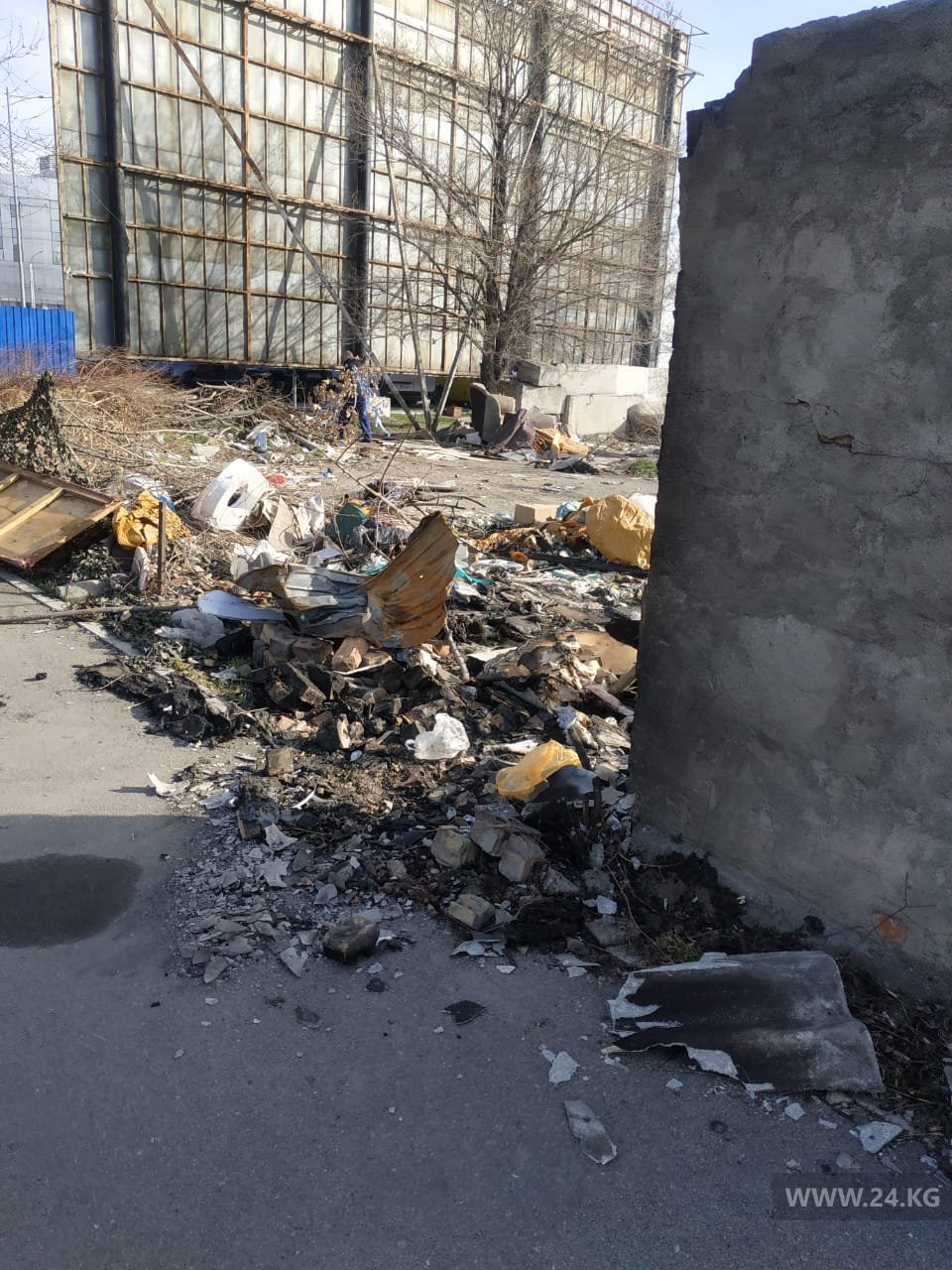 Мусор в Бишкеке