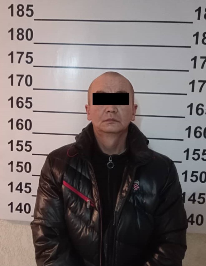 Задержанный по подозрению в наркоторговле