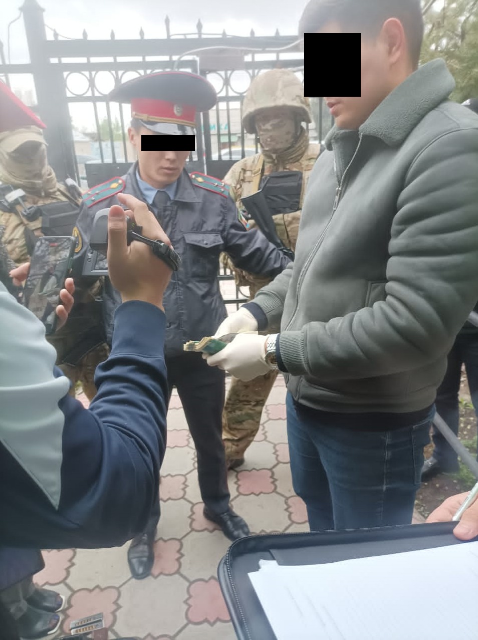 Задержанный