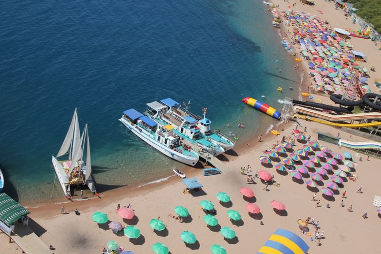 На Иссык-Куле зарегистрировано 435 единиц водного транспорта