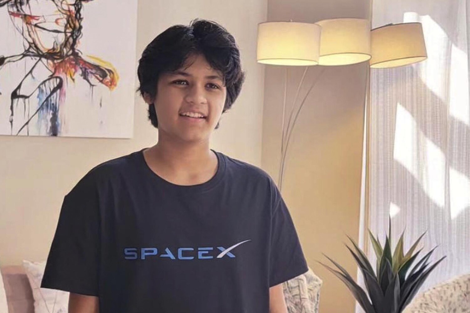 В космическую компанию SpaceX на работу на позицию инженера-программиста пригласили Кайрана Квази. Ему 14 лет