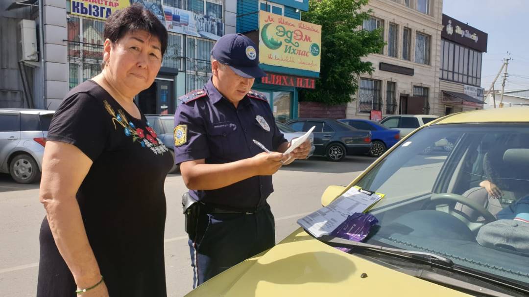 В Караколе подвели итоги рейда «Парковка»