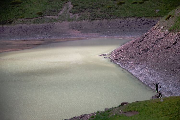 Озеро Коль-Тор