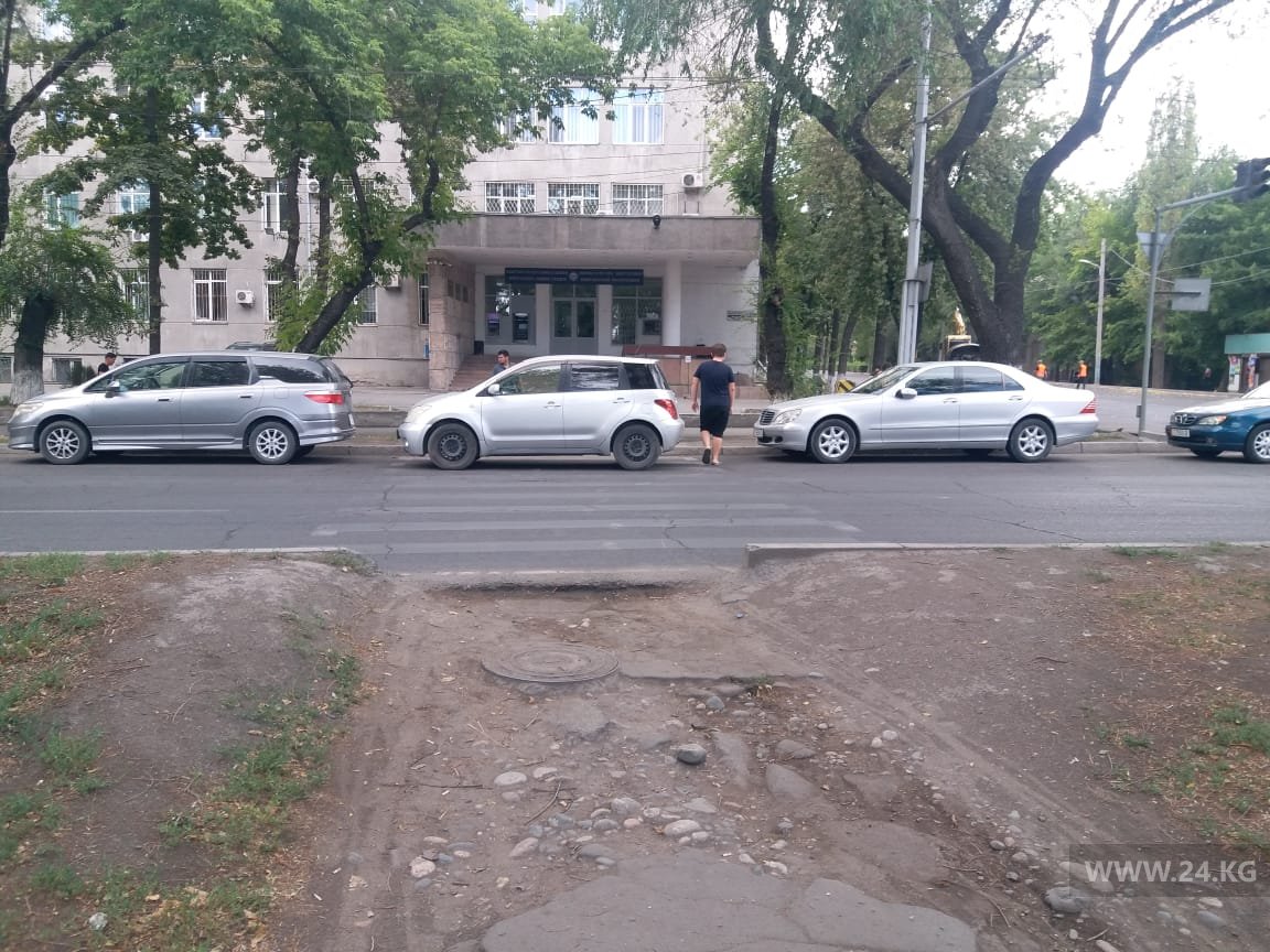 Чудаки парковки
