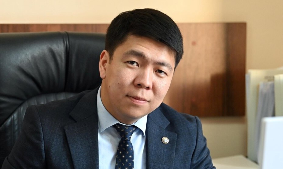 Эрбол Султанбаев