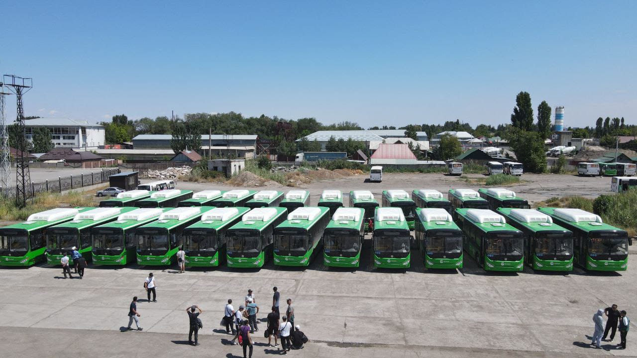 Первая партия автобусов в Бишкеке