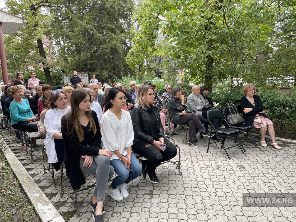 В Бишкеке почтили память погибших во время ликвидации немецкой автономии на Поволжье