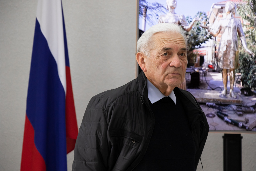 Андрей Шестопал