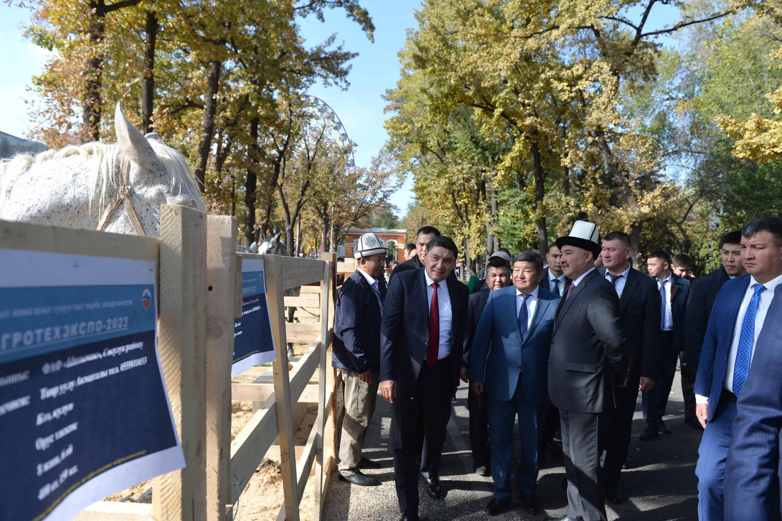 Акылбек Жапаров посетил республиканскую агропромышленную выставку «АгроТехЭкспо2023»