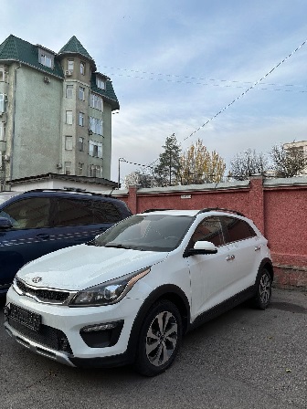 Kia Rio X-LINE